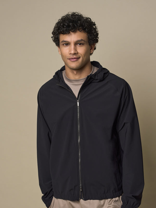Giacca Tech Stretch con Cappuccio | Nero