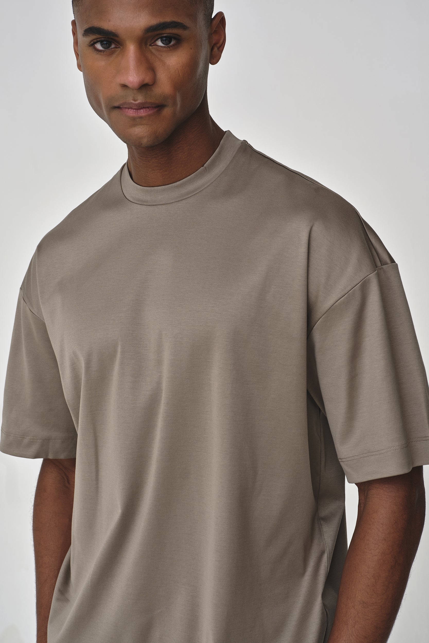 Interlock Supima Oversized T-shirt | Lead Grey