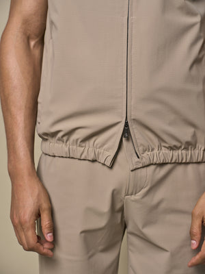 Tech Stretch Shorts | Beige Chiaro