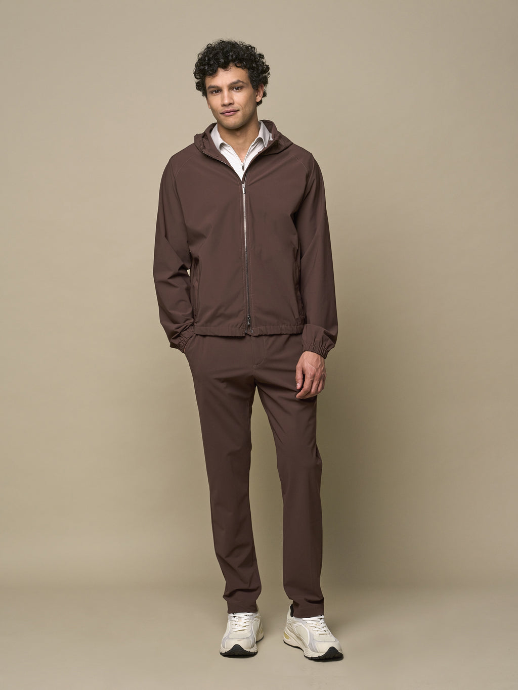 Giacca Tech Stretch con Cappuccio | Marrone Scuro