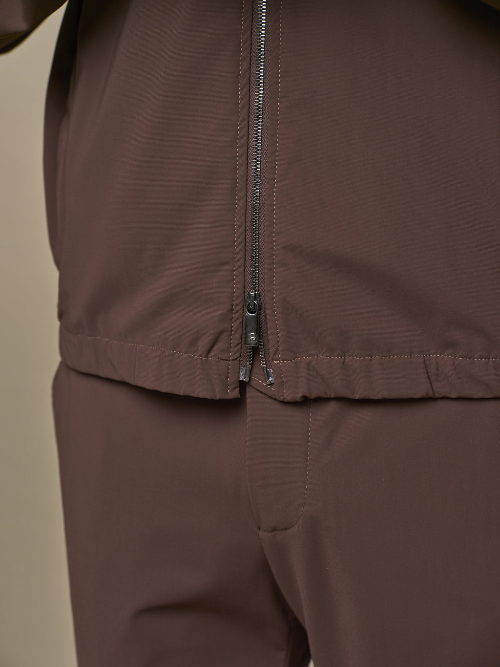 Giacca Tech Stretch con Cappuccio | Marrone Scuro