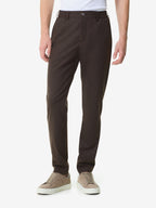 Pantalon fuselé en flanelle stretch | Marron foncé