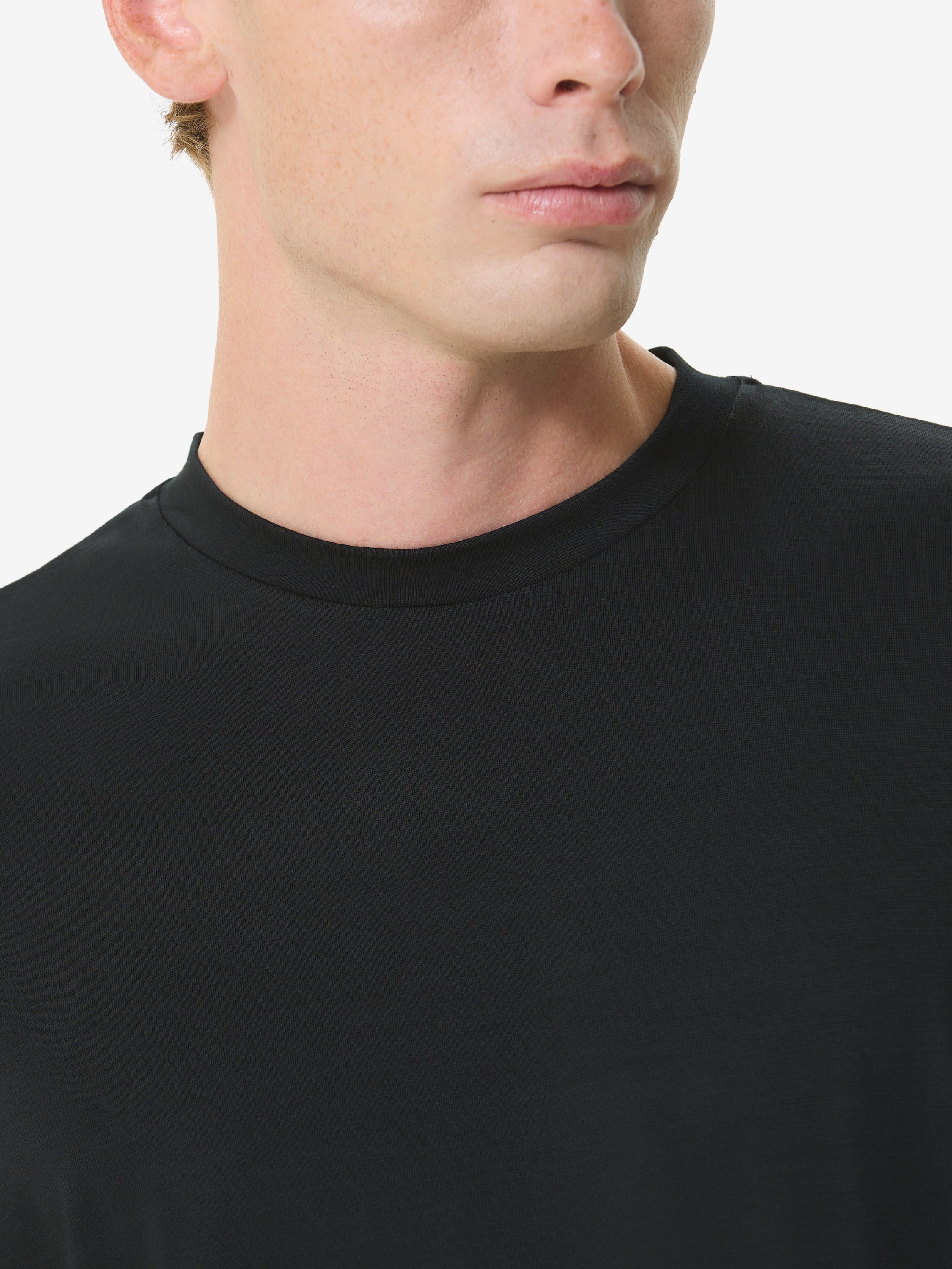 Merino T-Shirt Crew Neck | Black