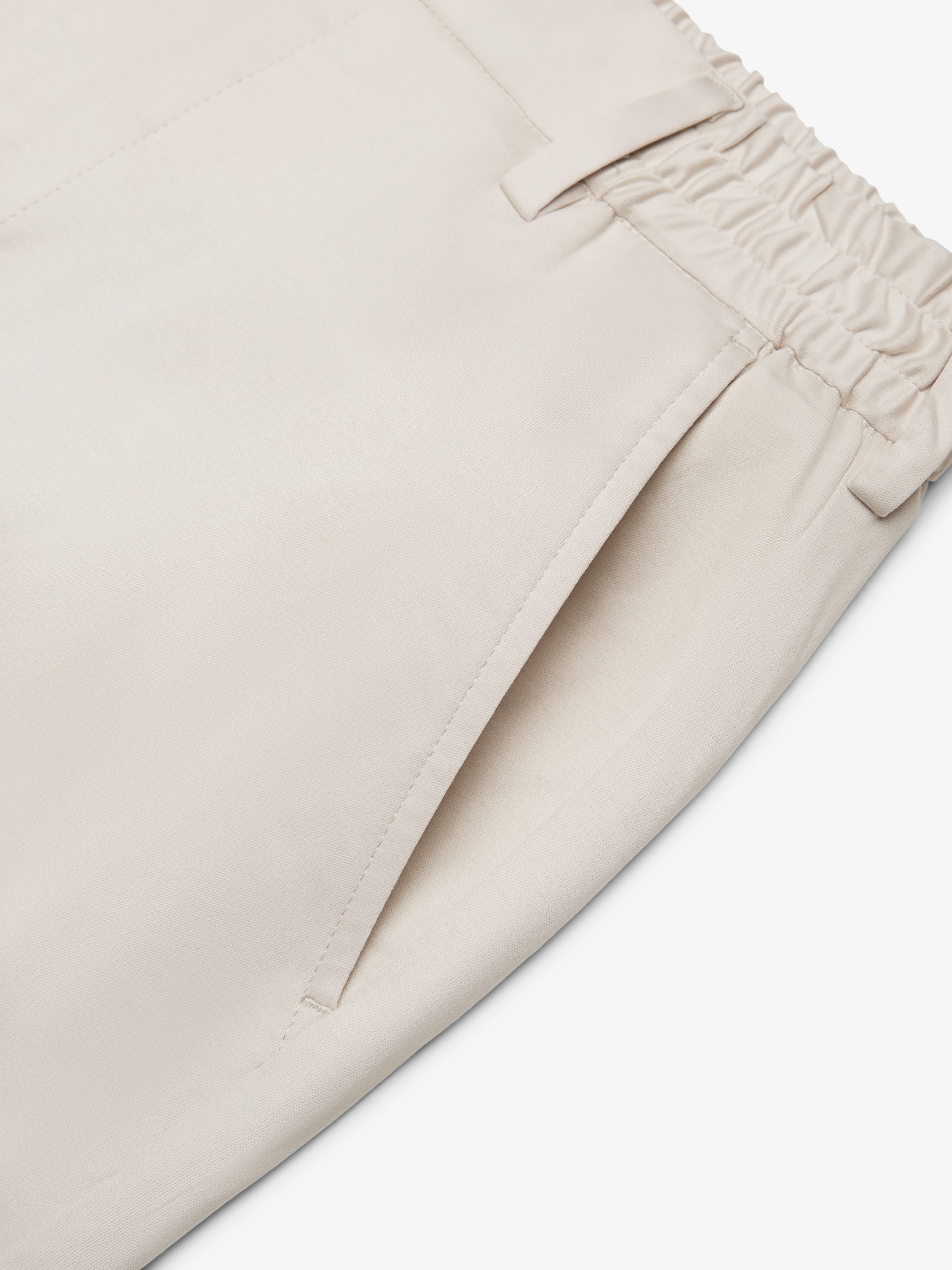 Supima Tapered Trousers | Pearl Grey