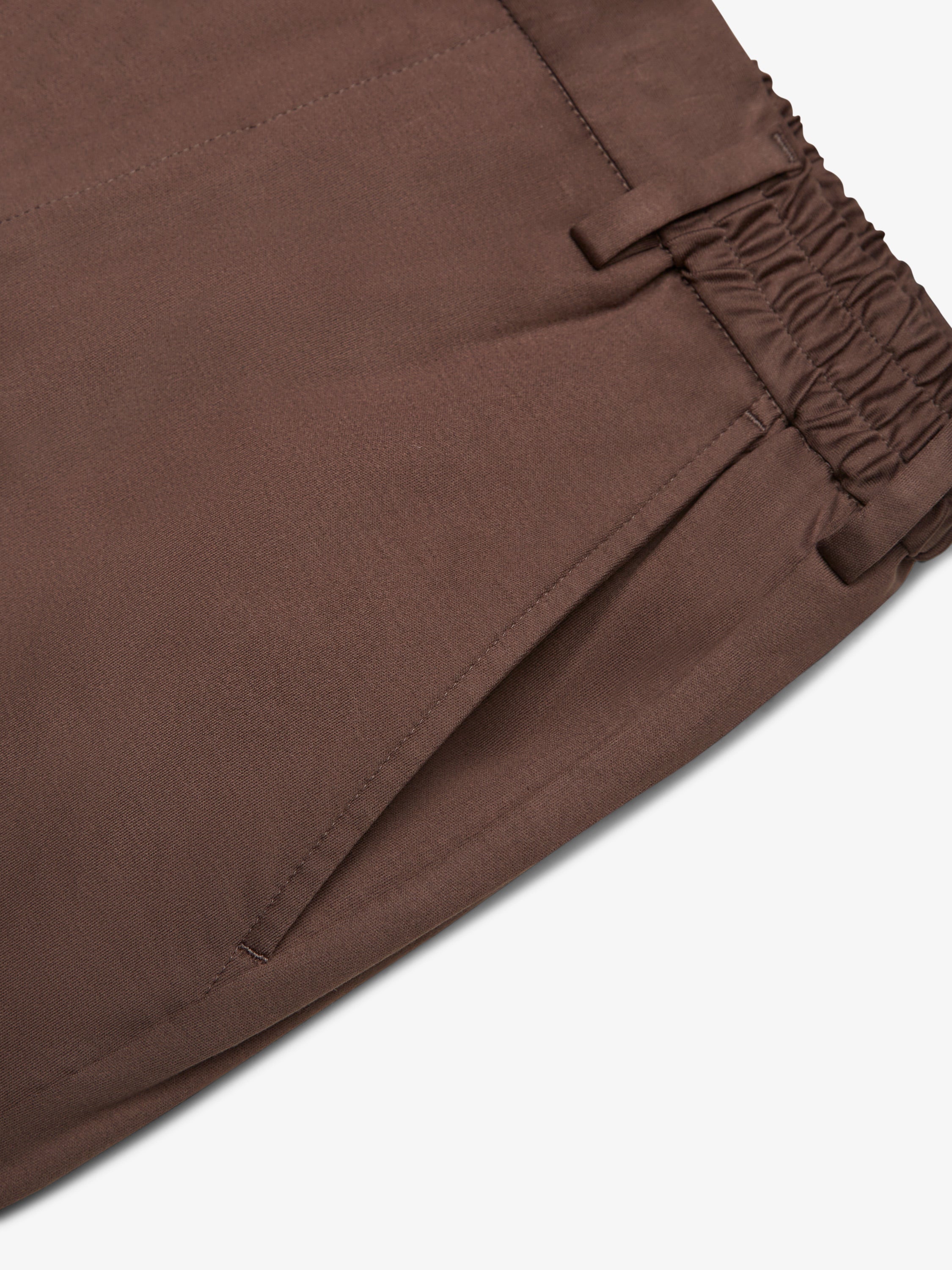 Supima Tapered Trousers | Ebony Brown