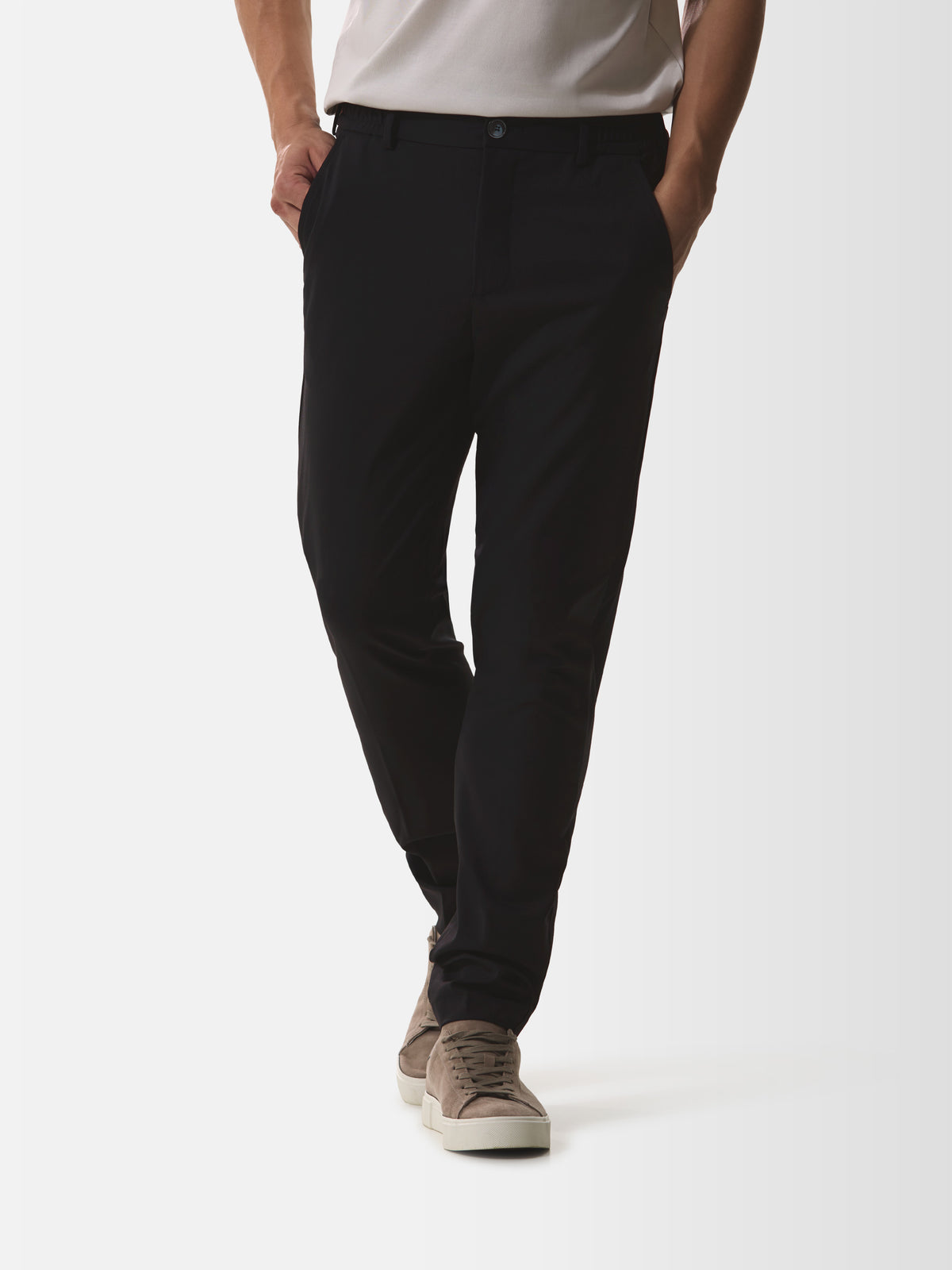 Wool Stretch Tapered Trousers | Black